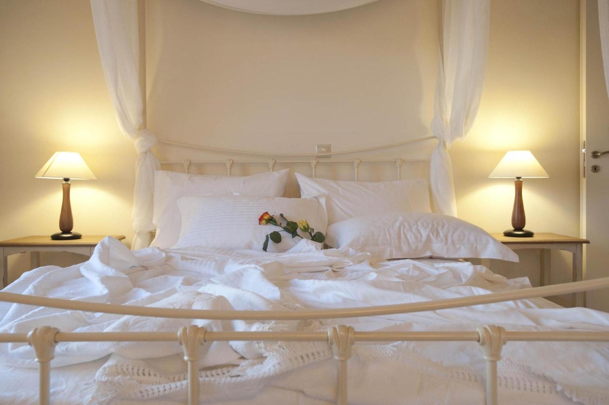 Poliana Estate Villas Riglia Bagian luar foto