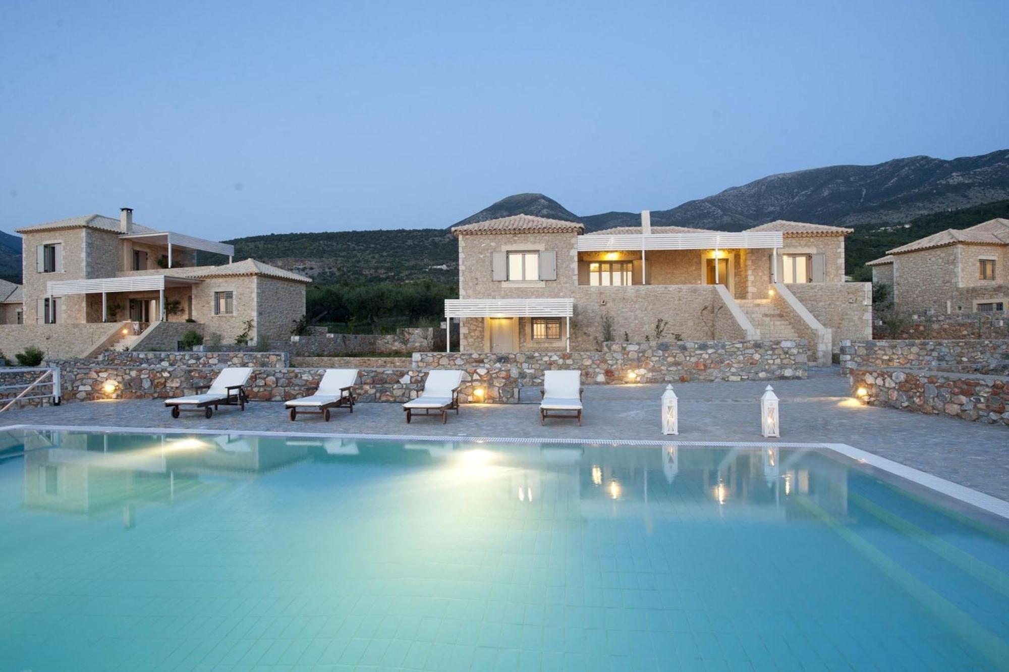 Poliana Estate Villas Riglia Bagian luar foto